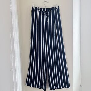 Forever21 Dark blue  and White Striped minimalist casual Wide-Leg Pants S